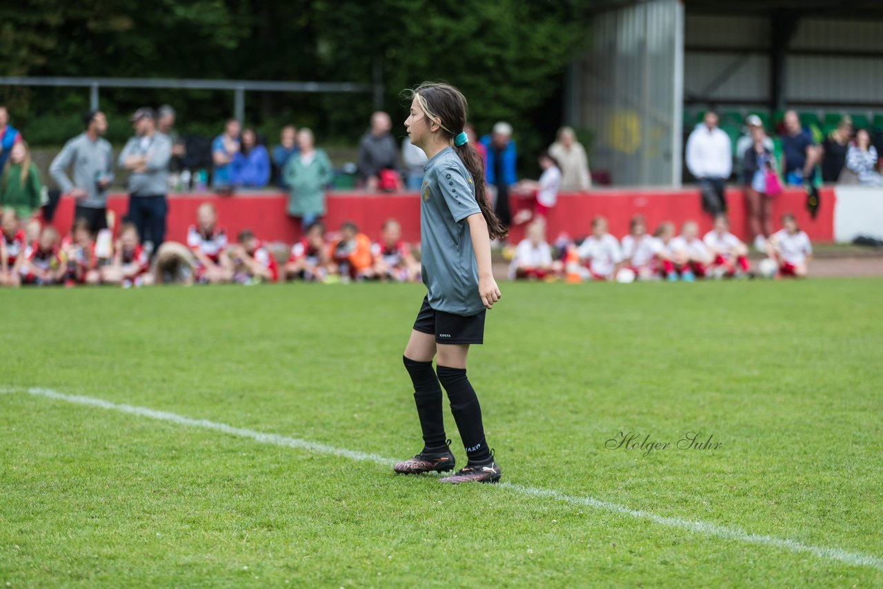 Bild 656 - Loewinnen Cup